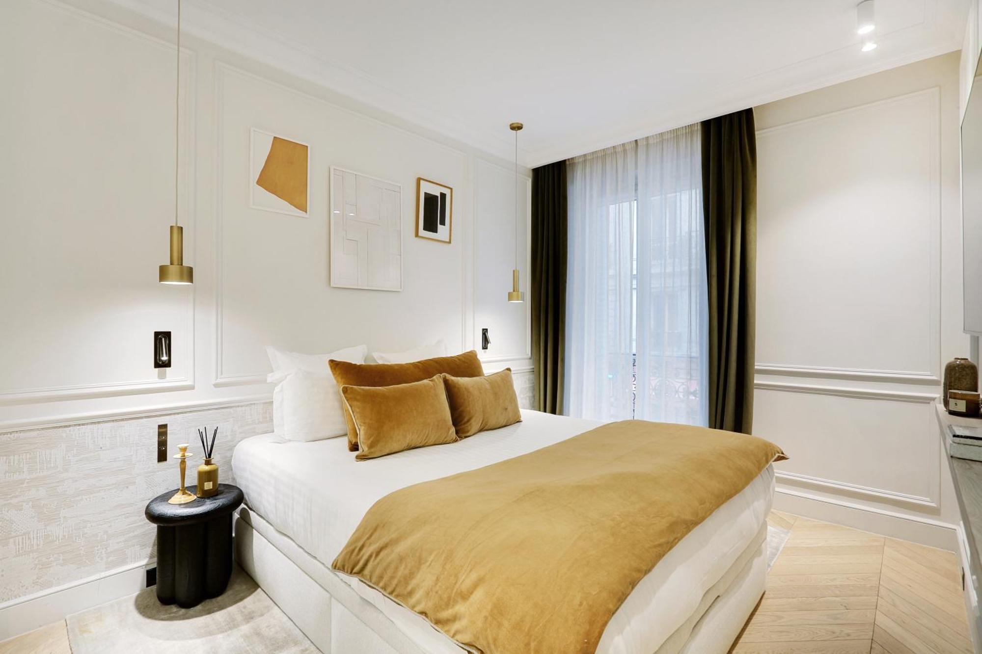 Pick A Flat - Champs Elysées Serviced Appartement *