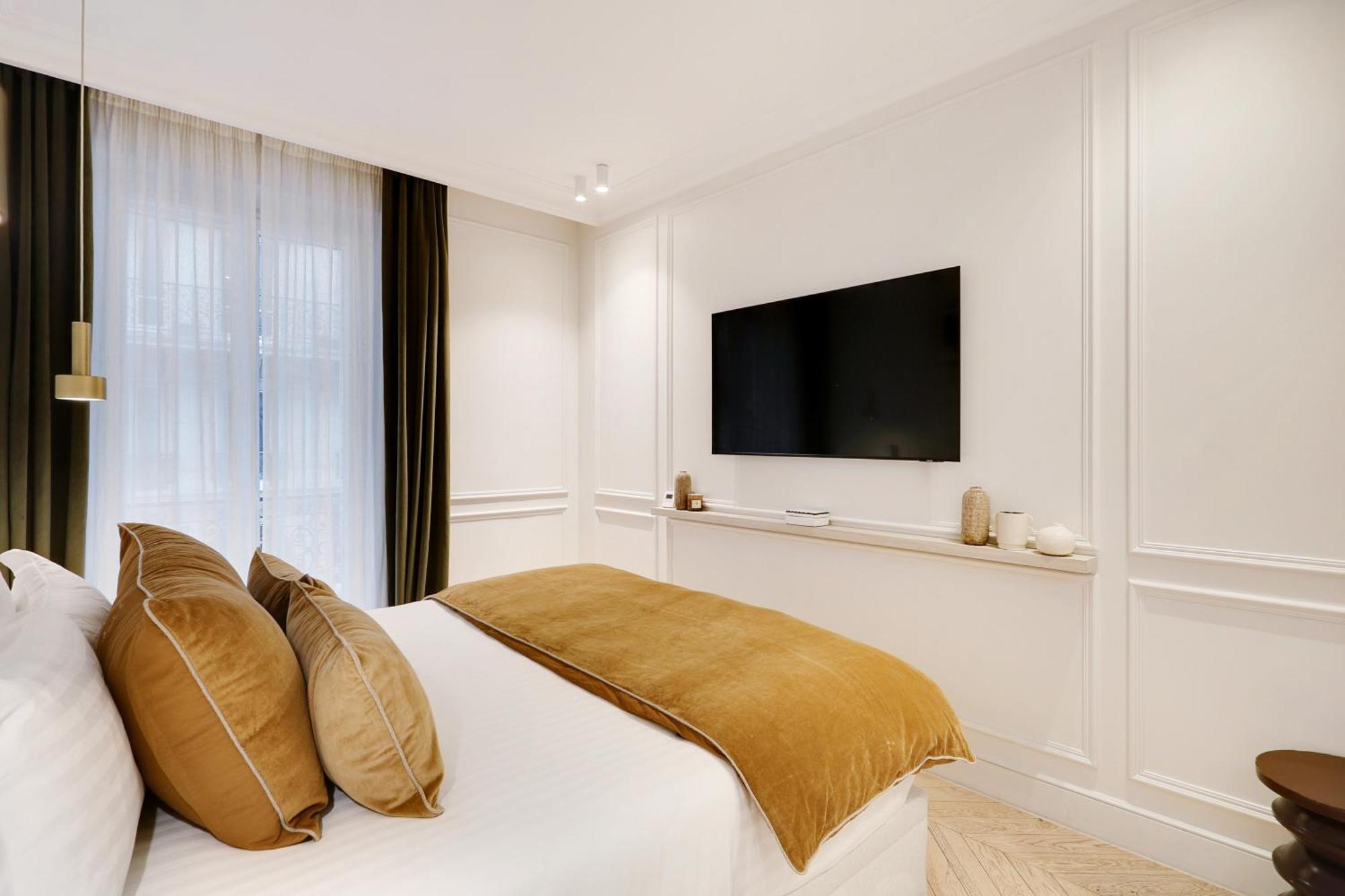 Pick A Flat - Champs Elysées Serviced Appartement Paris