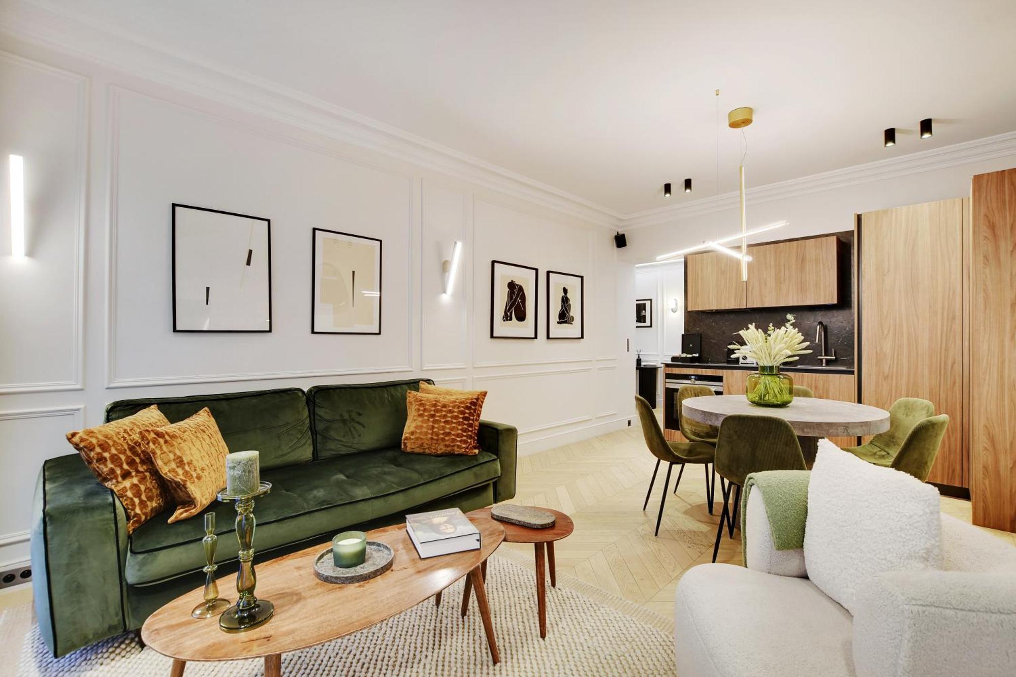 Pick A Flat - Champs Elysées Serviced Appartement *